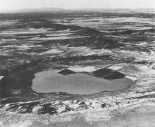 Zuni Salt Lake Maar, Catron County, New Mexico. SOURCE: U.S. Geological Survey