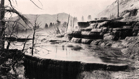 Mammoth Hot Springs, Yellowstone National Park, Wyoming. SOURCE: U.S. Geological Survey